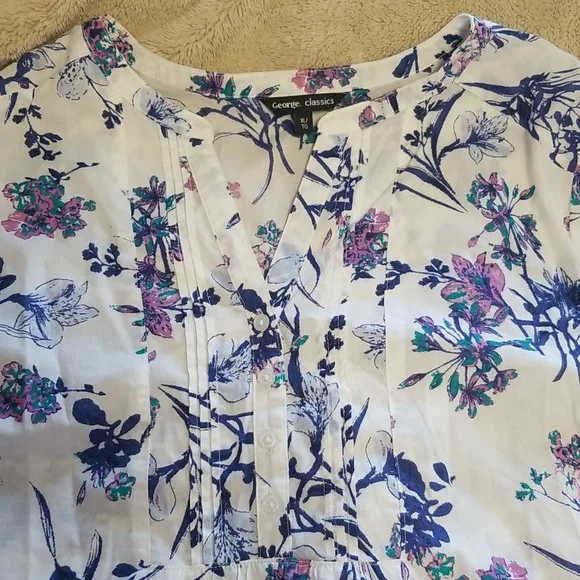 Tunic blouse - Picture 4 of 5